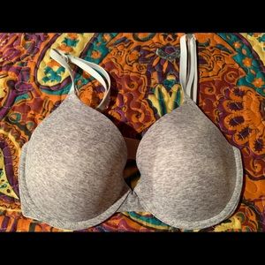 Victoria’s Secret T-Shirt Bra